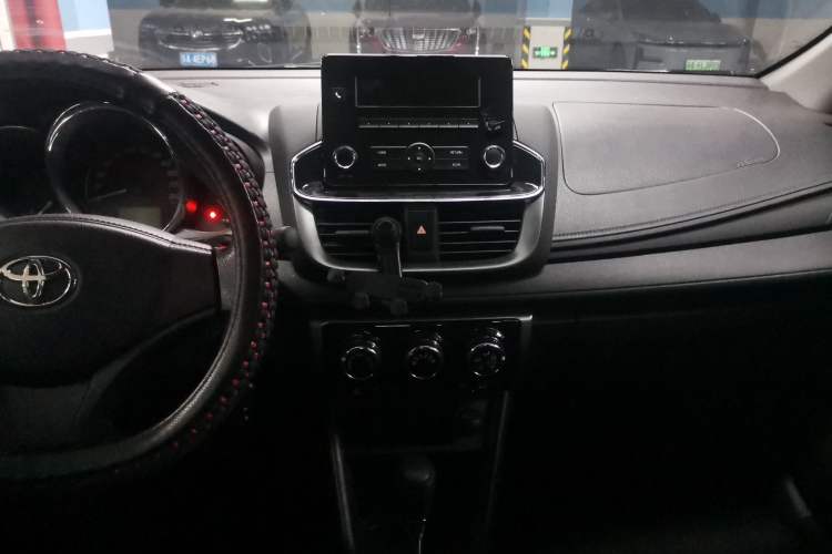 Used Toyota YARiS L Zhi Xiang 2021 1.5L CVT Leading Edition Audio And AC Panel