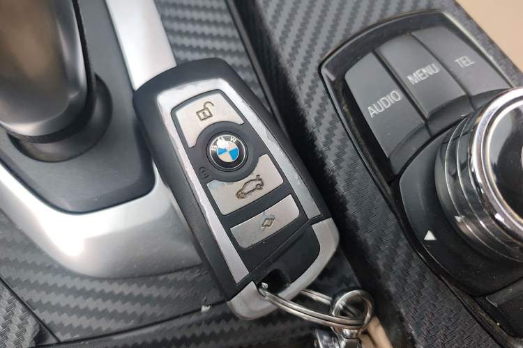 Used BMW 3 Series 2013 316i Active Edition Vehicle Key