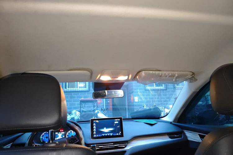 Used Hongqi E-QM5 2023 620km PLUS
