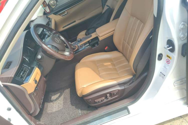 Used Lexus ES 2015 200 Elite Edition
