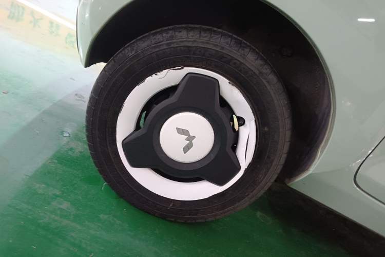 Used Wuling Hongguang MINIEV 2021 Macaron Premium Model – Lithium Iron Phosphate