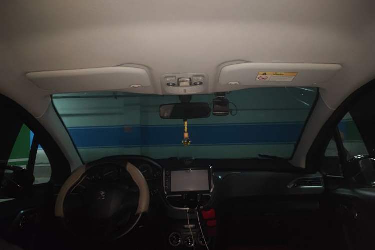 Used Peugeot 2008 2014 1.6L Manual Trend Edition Headliner