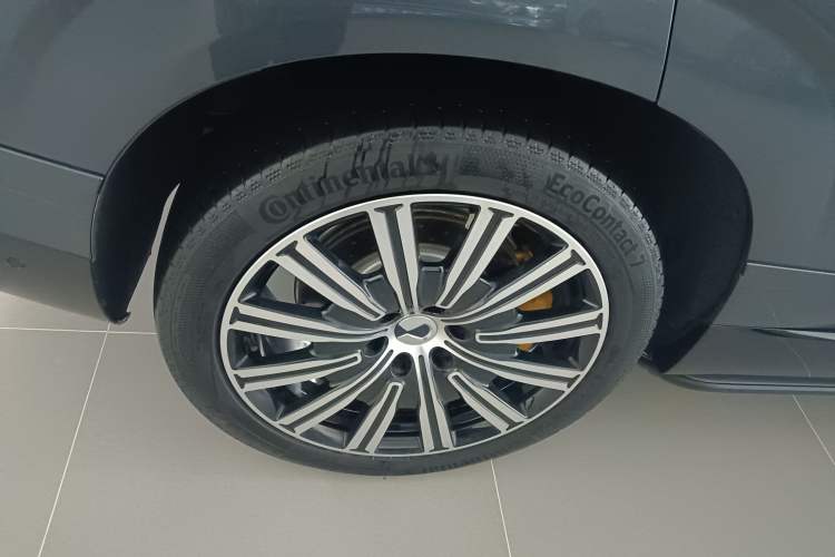 Used Denza N9 2025 Prestige Version
