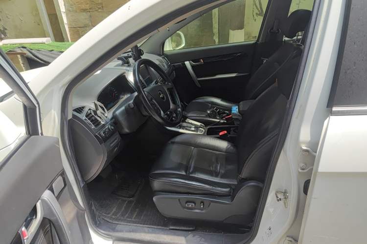 Used Chevrolet Captiva 2014 2.4L 4x4 Flagship Edition 7 Seats Left Front Seat