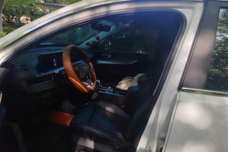 Used Chery Tiggo 8 PLUS 2021 290TGDI DCT Haoting Edition