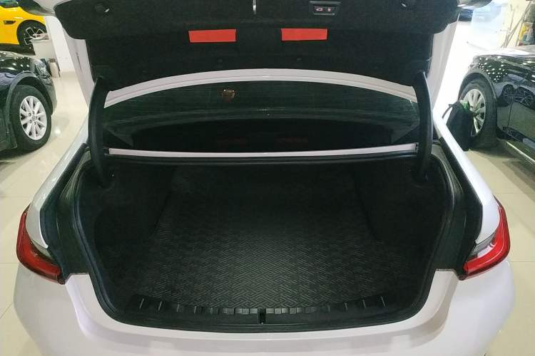 Used BMW 3 Series 2025 325Li M Sport Package