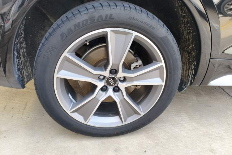 Used Audi Q5L 2022 45T Luxury Dynamic Model Right Rear Wheel Hub