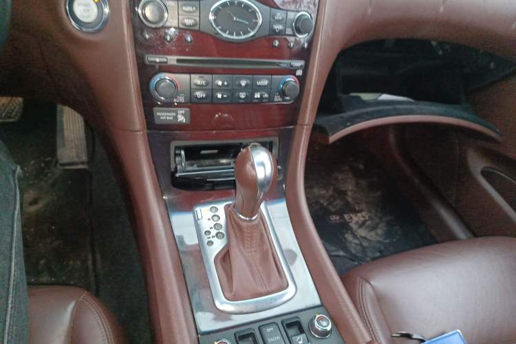 Used Infiniti EX 2011 EX25 Luxury Edition