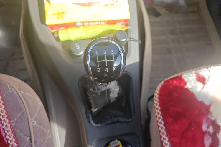 Used Wuling Hongguang 2015 1.5L S Basic Version China V Standard