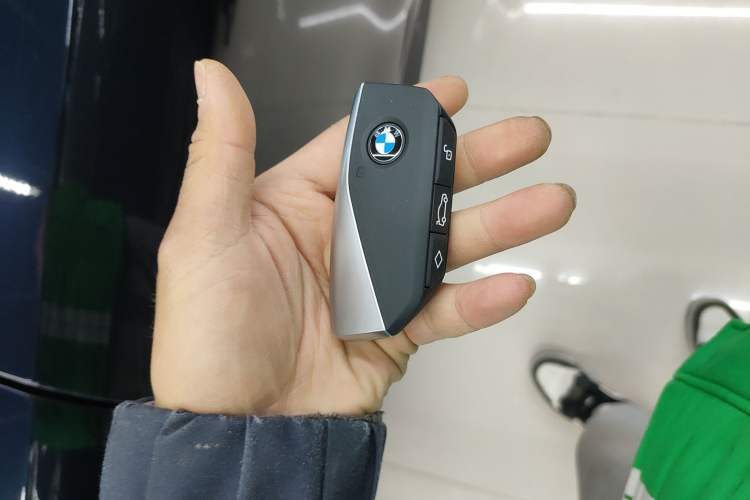 Used BMW i5 2024 eDrive 35L Luxury Model with M Sport Package
