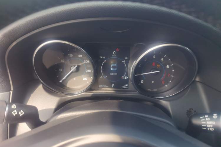 Used Jaguar XF 2016 XF 2.0T Two-Wheel-Drive Luxury Edition
