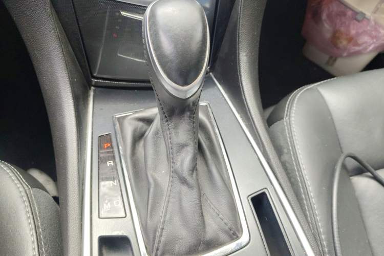 Used Cadillac SRX 2015 3.0L Comfort Version
