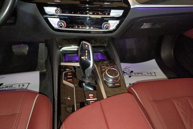 Used BMW 5 Series 2022 Restyled 525Li M Sport Package
