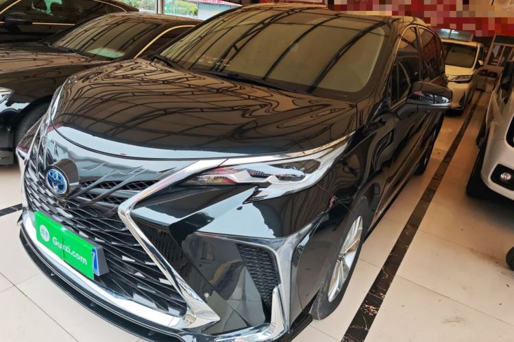 Used Toyota Sienna 2023 2.5L Hybrid Comfort Edition