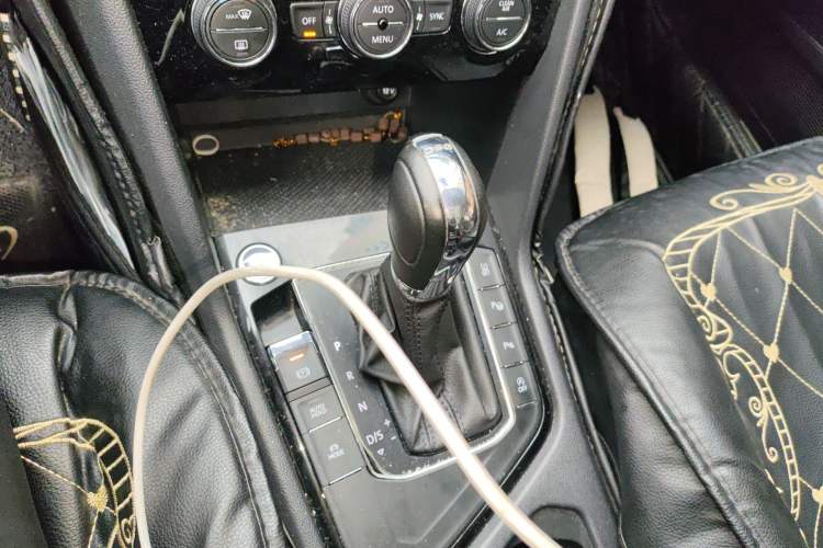 Used Volkswagen Tharu 2019 280TSI Two-Wheel Drive Flagship Edition China V Standard
