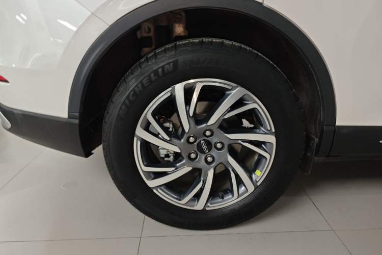 Used Lincoln Corsair 2023 2.0T Two-Wheel Drive Luxury Edition Exterior 5