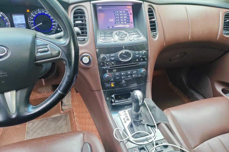 Used Infiniti QX50 2015 2.5L Enjoyment Edition
