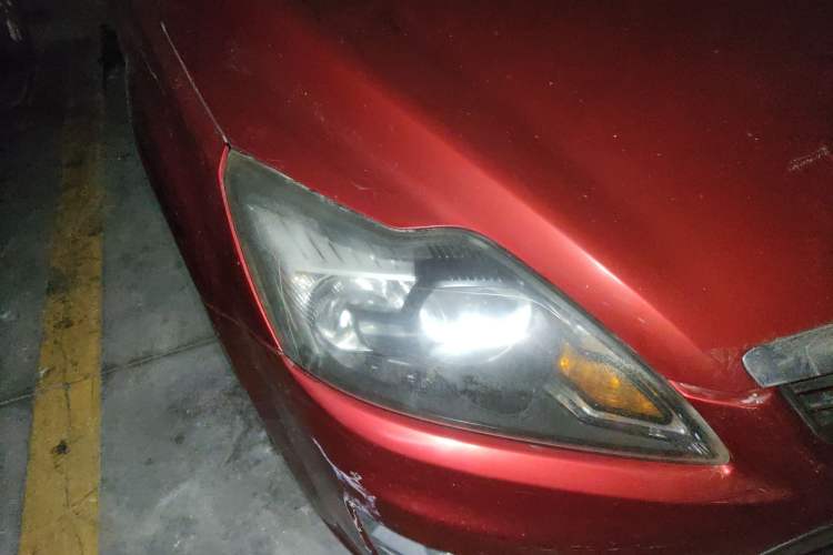 Used Ford Focus 2011 Hatchback 1.8L Automatic Fashion Edition
