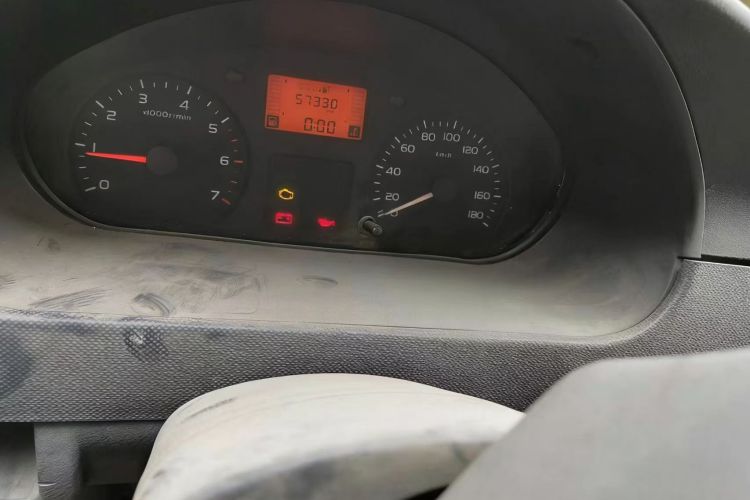 Used Wuling Rongguang 2011 1.2L Base Version
