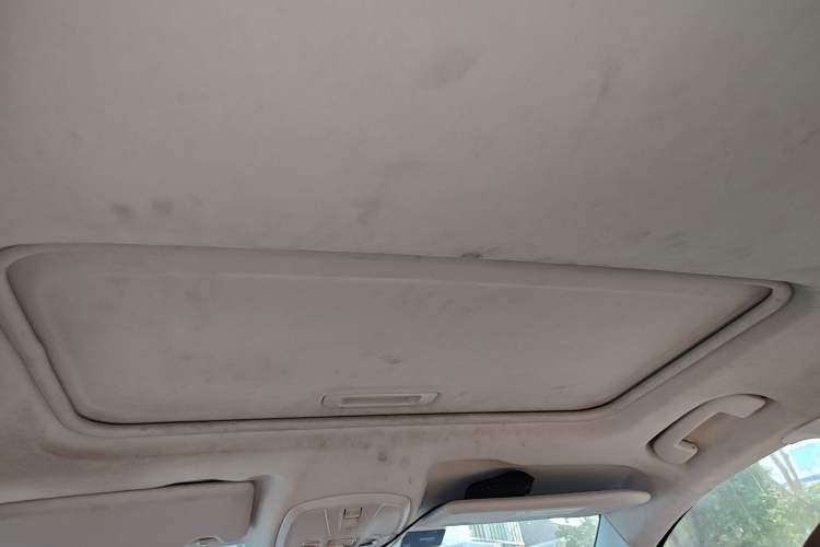 Used Peugeot 308 2016 230THP Automatic Luxury Edition Headliner