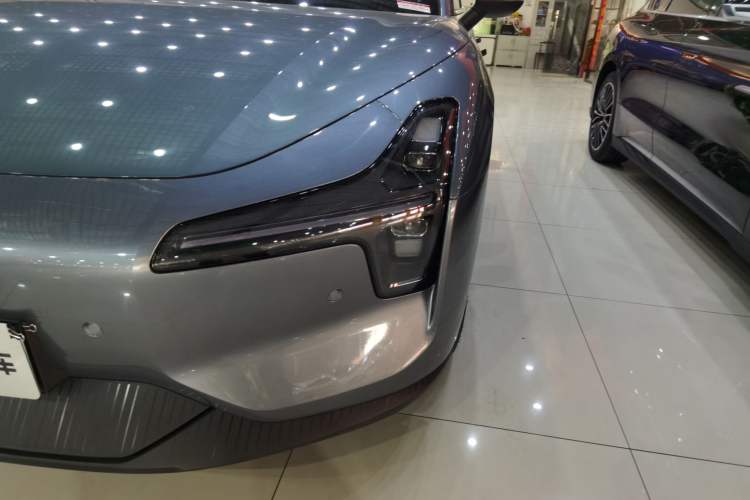 Used XPeng MONA M03 2024 620 with Ultra-Long Range
