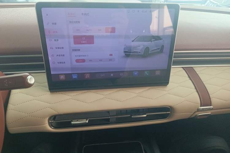 Used Dongfeng NAMMI 01 2024 New Edition 430 Plus Smart+ Audio And AC Panel