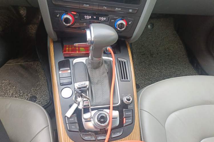 Used Audi A4L 2016 35 TFSI Collection Edition S line Luxury Model
