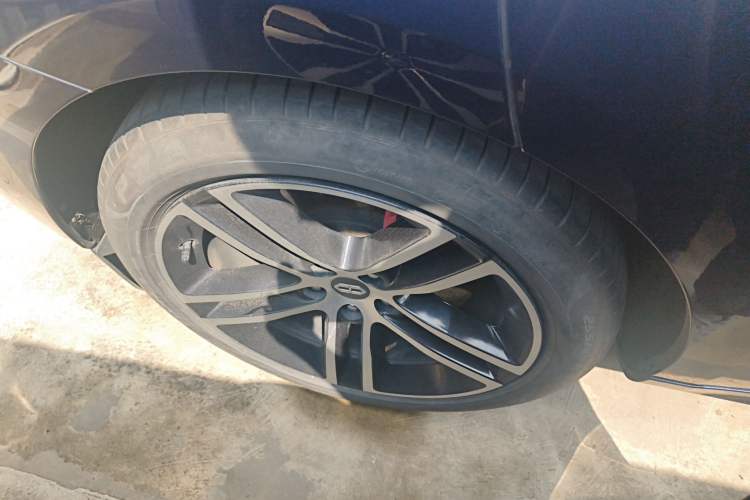 Used Hima AITO M5 2022 Extended-Range Four-Wheel Drive Ultimate Edition Exterior 5