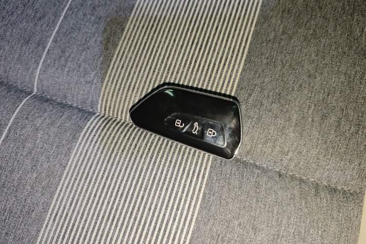 Used Volkswagen ID.4 CROZZ 2022 Standard Range PURE Edition