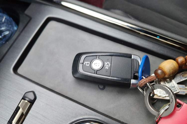 Used Ford Mondeo 2025 2.0T EcoBoost E Hybrid Sport Edition ST-Line
