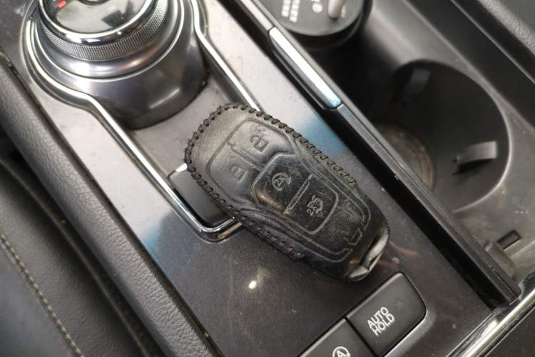 Used Ford Taurus 2017 EcoBoost 245 Fashion Edition