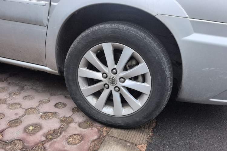 Used Buick GL8 2014 2.4L Classic Edition
