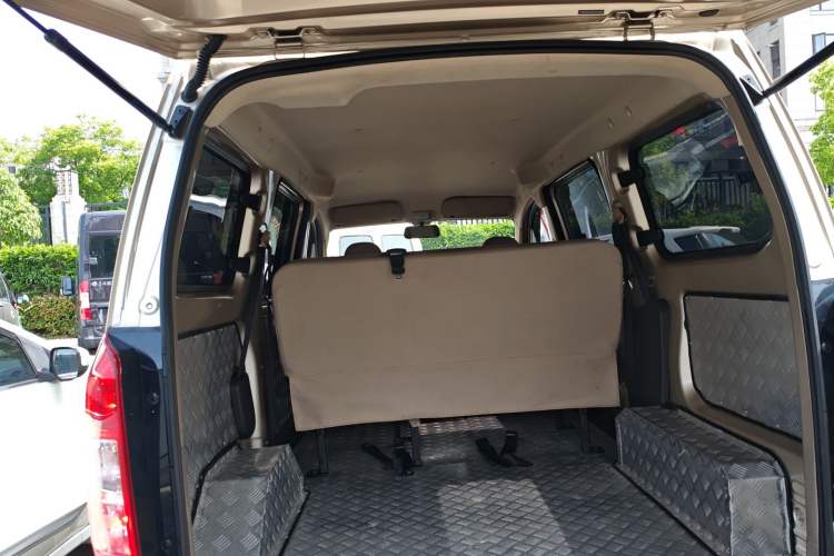 Used Wuling Hongguang V 2022 1.5L Jingqu Edition Electric-Assist LAR
