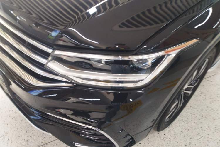 Used Volkswagen Tiguan L 2024 330TSI Automatic Two-Wheel Drive R-Line Enhanced Edition Left Front Headlight