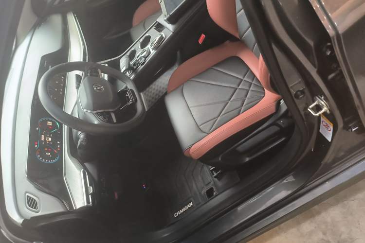 Used CHANGAN Eado 2022 PLUS Blue Whale NE 1.4T GDI DCT Prestige Edition Left Front Seat