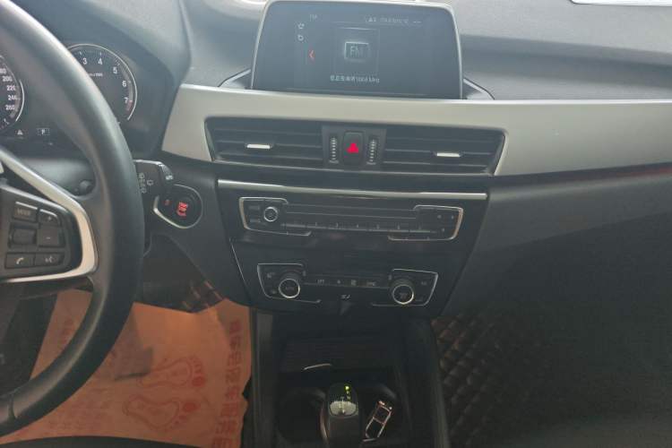 Used BMW X1 2019 sDrive18Li Fashion Model