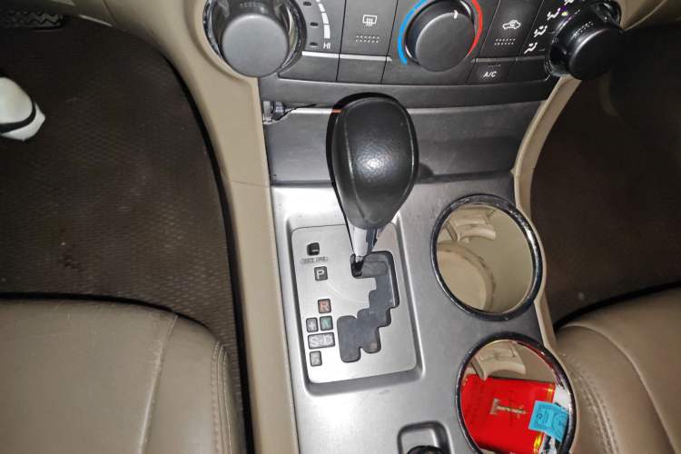 Used Toyota Highlander 2011 2.7L Two-Wheel Drive 5-Seater Elite Edition
