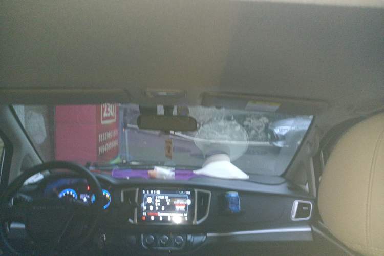 Used FORTHING Lingzhi M5 2022 Standard Edition Basic Model 9-Seater