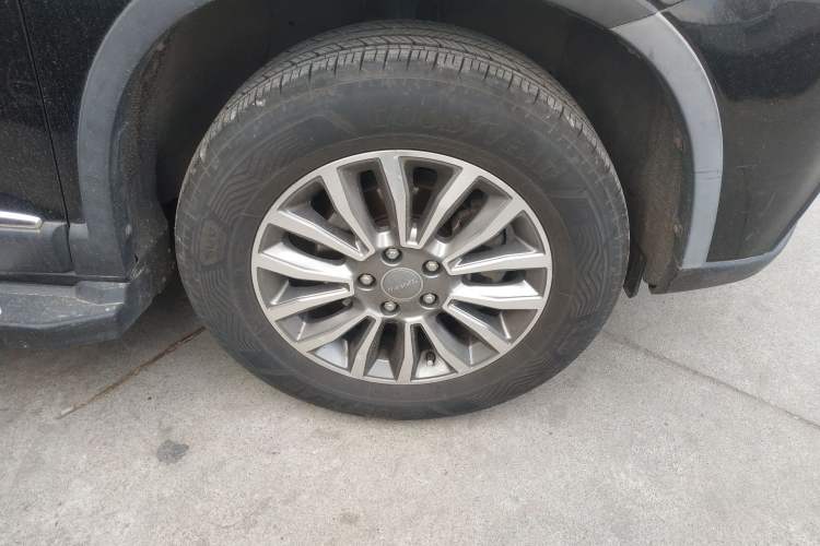 Used Haval H6 2015 Sport Edition 1.5T Automatic Two-Wheel Drive Luxury Model
