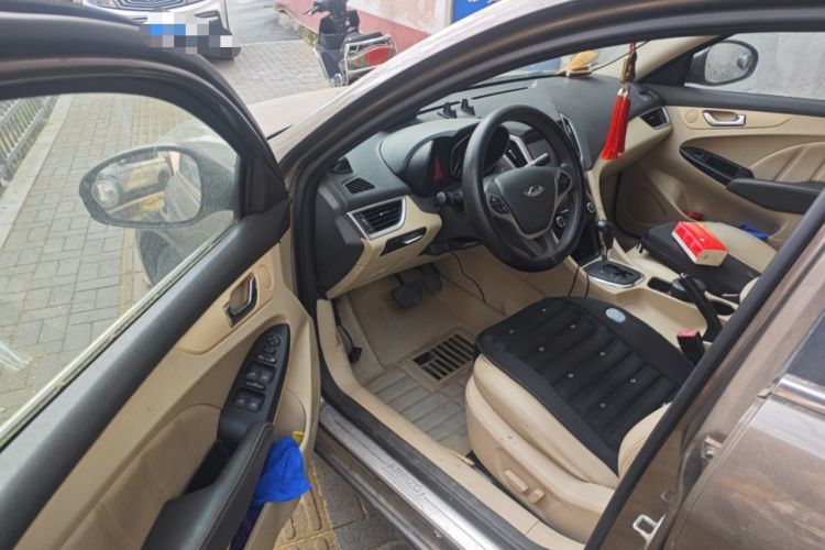 Used Chery Arrizo 7 2013 1.6L CVT Zhixiang Edition Driver Seat