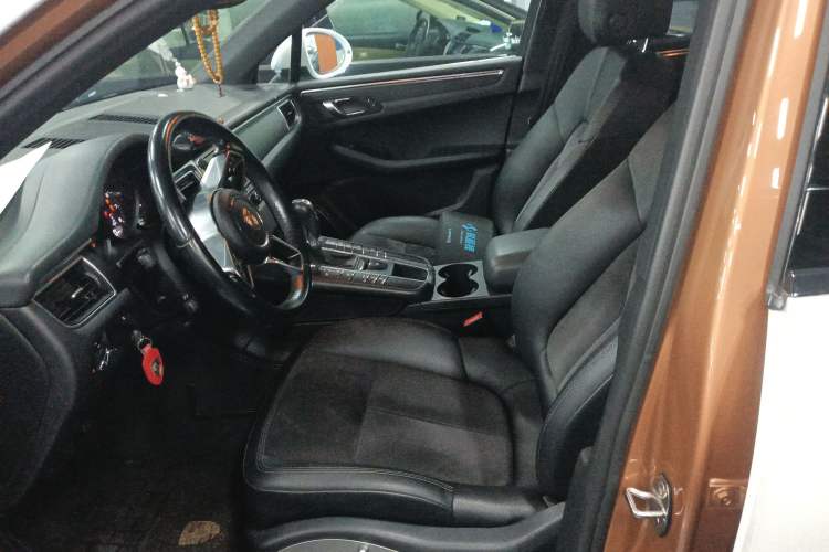 Used Porsche Macan 2014 Macan 2.0T Left Front Seat