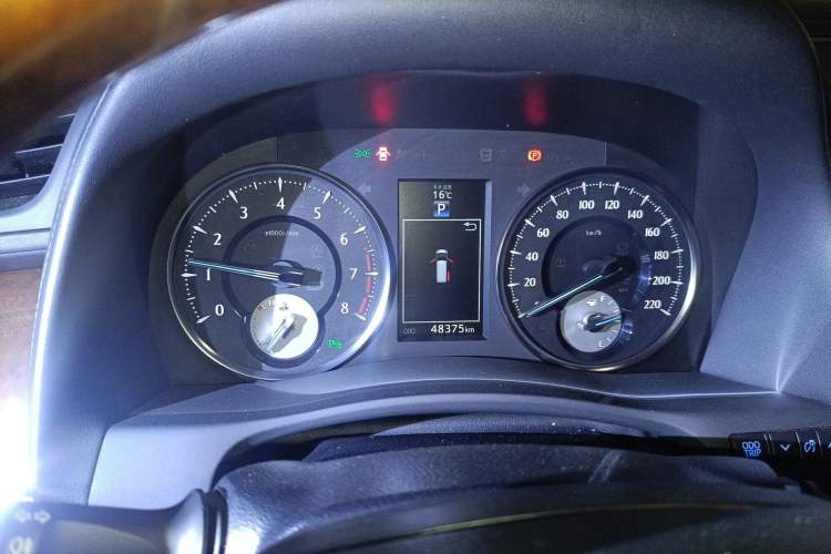 Used Toyota Alphard 2015 3.5L Prestige Edition Instrument Cluster