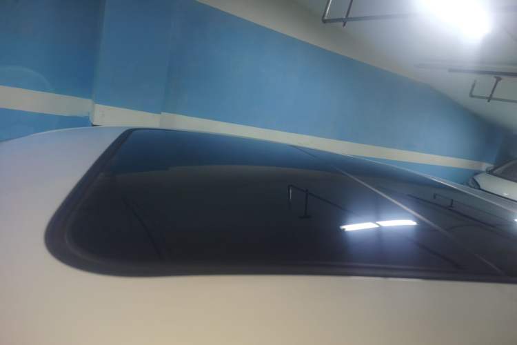 Used GAC Group Toyota iA5 2021 Luxury Edition Roof