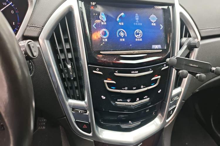 Used Cadillac SRX 2013 3.0L Leading Model