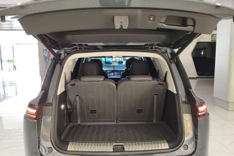 Used Leapmotor C16 2024 Range-Extended 200 Luxury Edition
