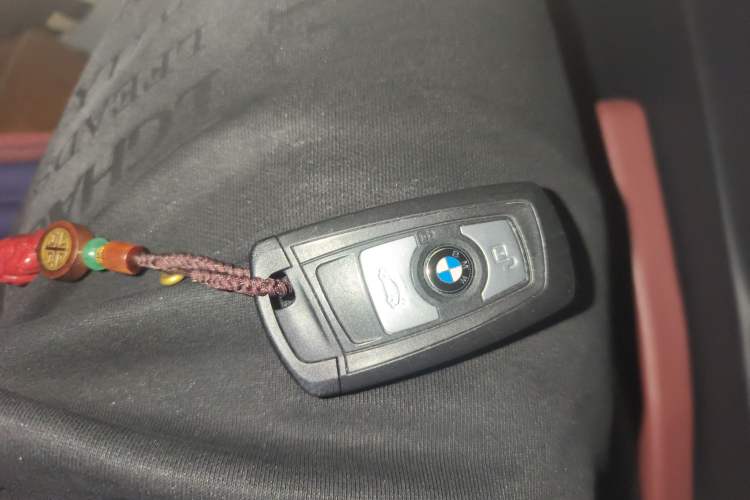 Used BMW 3 Series 2017 320Li Fashion Model Vehicle Key
