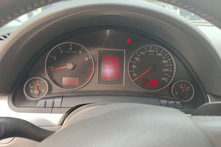 Used Audi A4 2008 1.8T automatic comfort version