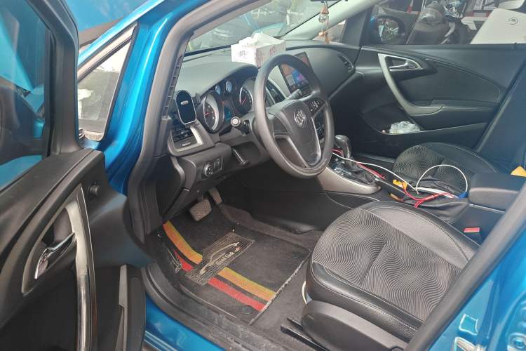 Used Buick GT 2013 XT 1.6L Automatic Fashion Edition