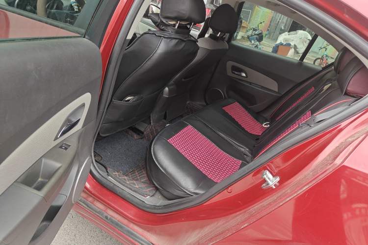 Used Chevrolet Cruze 2011 1.6L SE Automatic