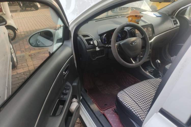 Used Cowin E3 2018 1.5L Manual Luxury Model
